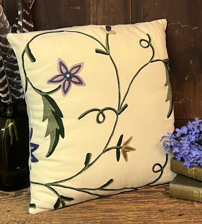 CD-CP-E Crewel Pillow