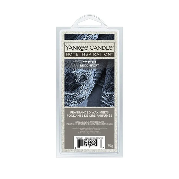 Yankee Candle Home Inspiration Cosy Up 75g fragranced wax melts pack on white background, showing cosy grey blanket image.