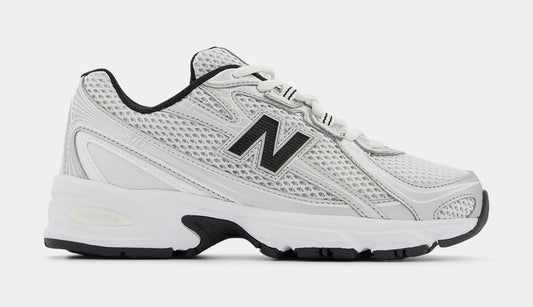 740 Grade School Running Shoes (Silver Metallic/White/Black)