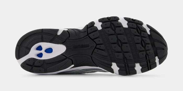 740 Grade School Running Shoes (Silver Metallic/White/Black)