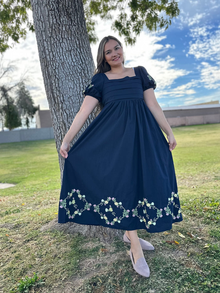 Agar Maxi Dress