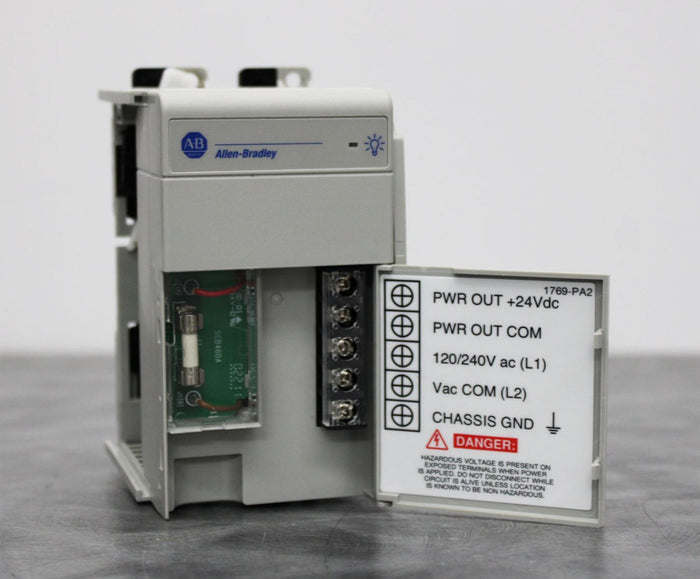 Allen-Bradley 1769-PA2 Ser. A CompactLogix Input/Output Power Supply Module