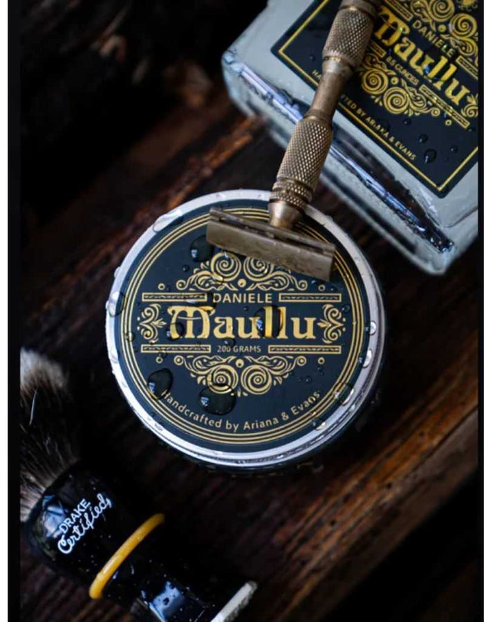 Daniele Maullu Legacy shaving soap tin with ornate black and gold label, barbershop oud scent