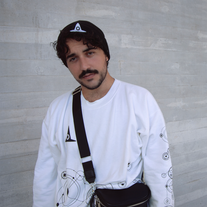 Astral Crew Neck - White Mage