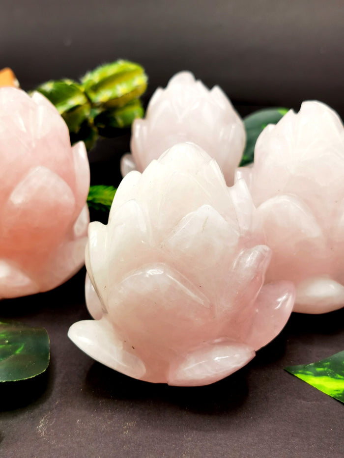 Beautiful rose quartz hand carved lotus flower carving - crystal/gemstone carvings - 3 inch and 350 gms (0.77 lb) - ONE PIECE ONLY - Shwasam