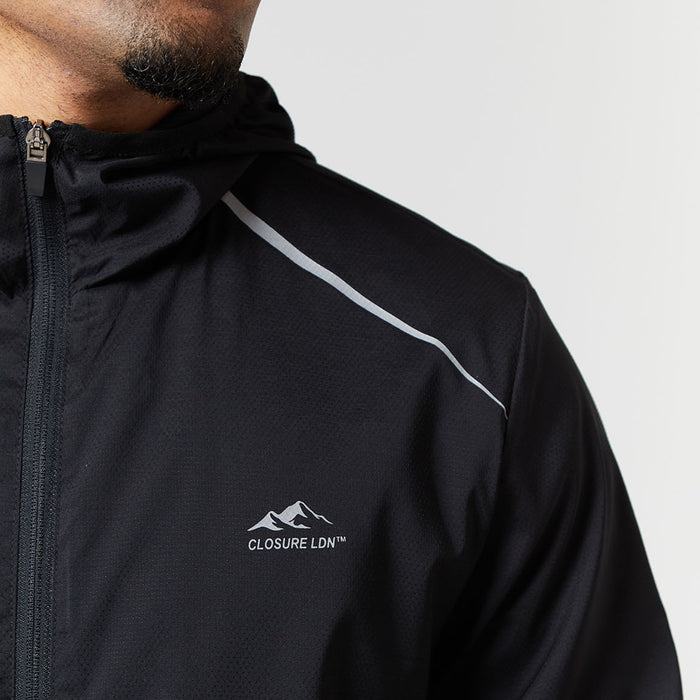Core Windbreaker | Black