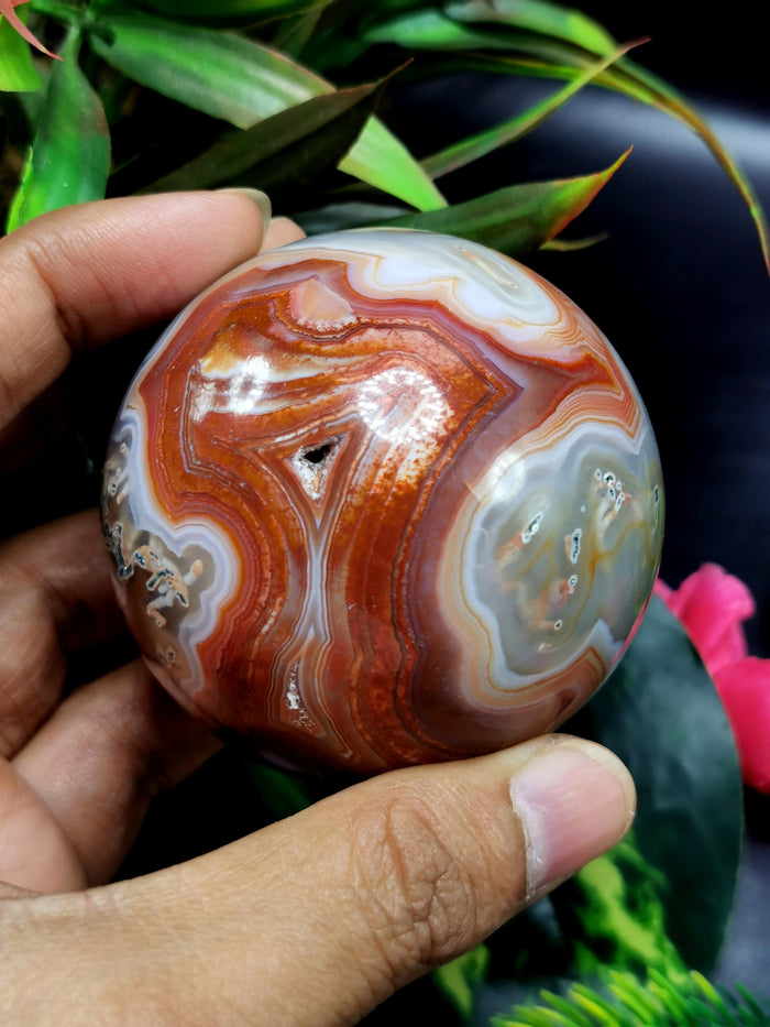 Fire Agate stone sphere/ball - Energy/Reiki/Crystal Healing - 2.5 inches (6.25 cms) diameter and 290 gms - ONE PIECE ONLY