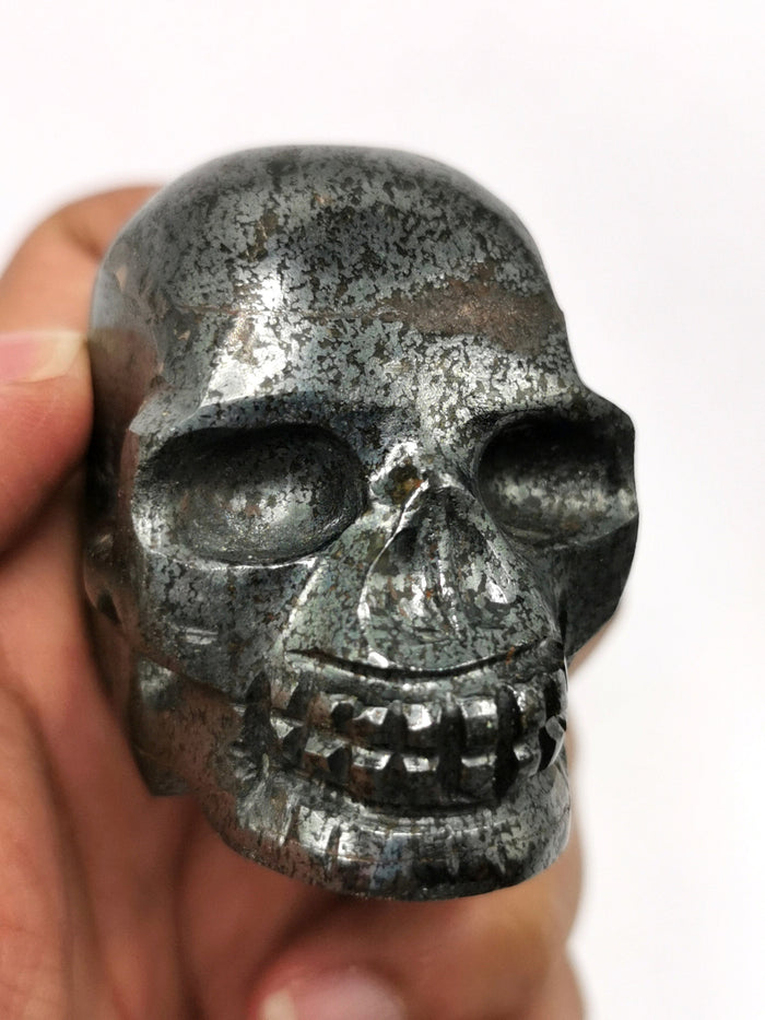 Hand carved skull in natural pyrite stone - reiki/chakra/healing - crystal crafts - weight 180 gm (0.40 lb) and 2 inches - Shwasam