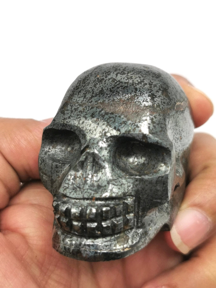 Hand carved skull in natural pyrite stone - reiki/chakra/healing - crystal crafts - weight 180 gm (0.40 lb) and 2 inches - Shwasam