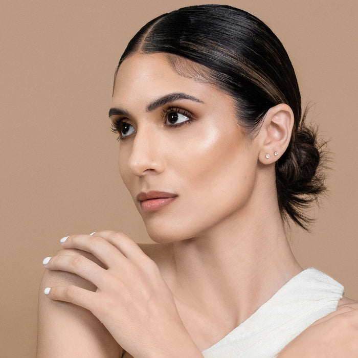 LYS Beauty No Limits Cream Bronzer and Contour Stick- Motivate