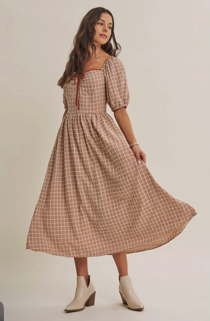 Mary Soft Prairie Square Neck Gingham
Smocked Midi Dress