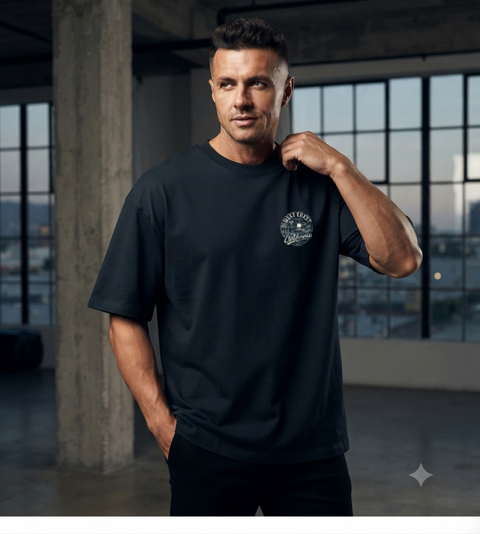Men's Oversized Classic T-Shirt – Navy Blue | ZEYRAVO product image