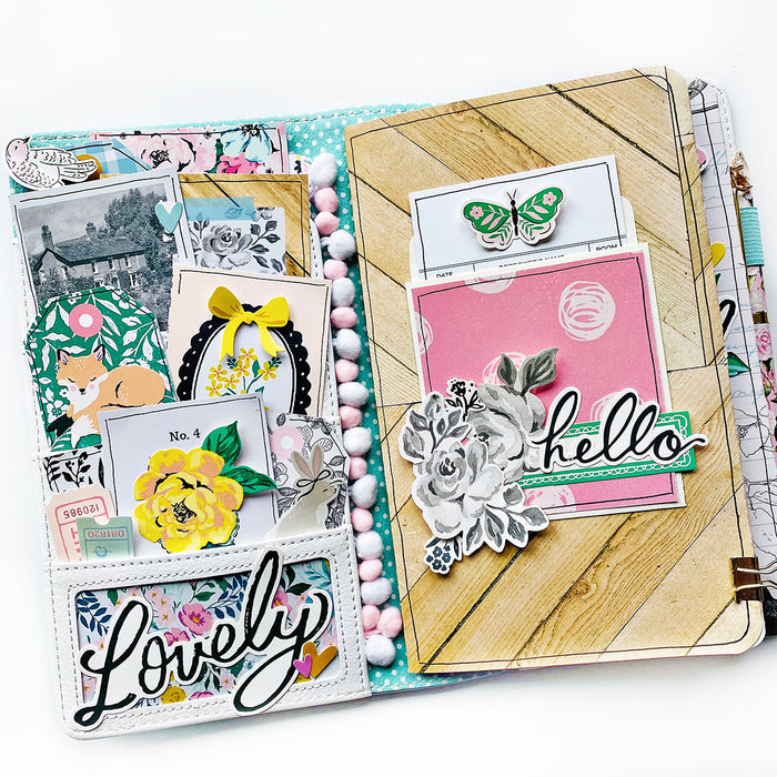 Mint Scallop Traveler's Notebook