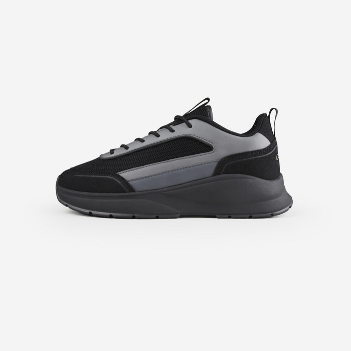 Men's  Black Grey Premium Tech Runner  Closure London  Front View