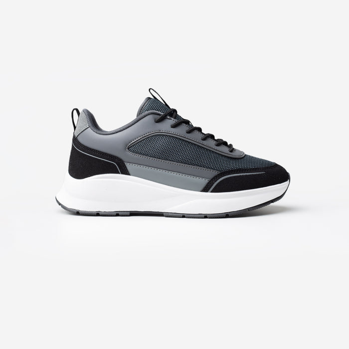 Premium Tech Runner | Black/White