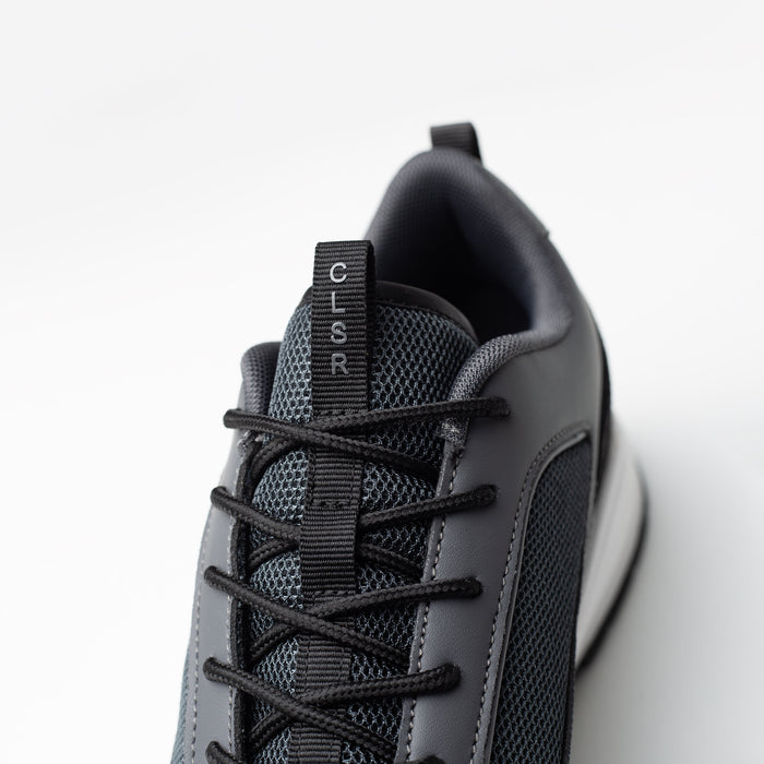 Premium Tech Runner | Black/White