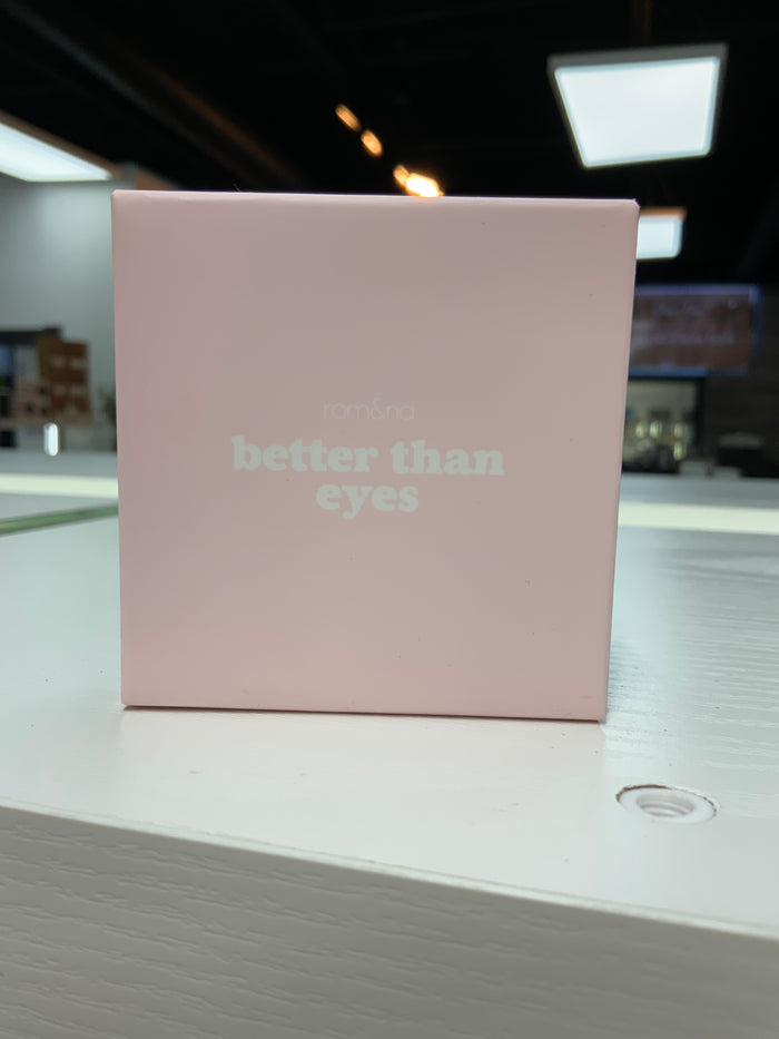 Rom&nd Better Than Eyes W03