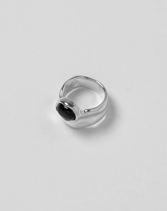 Silver Onyx Imogen Ring