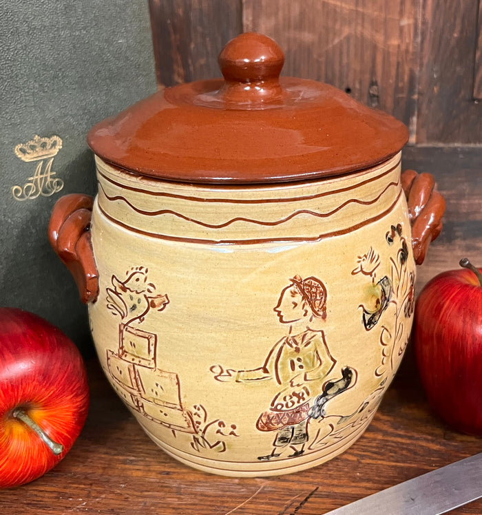 SJP-SC3 Sgraffito Pottery Squat Canister "Live well"