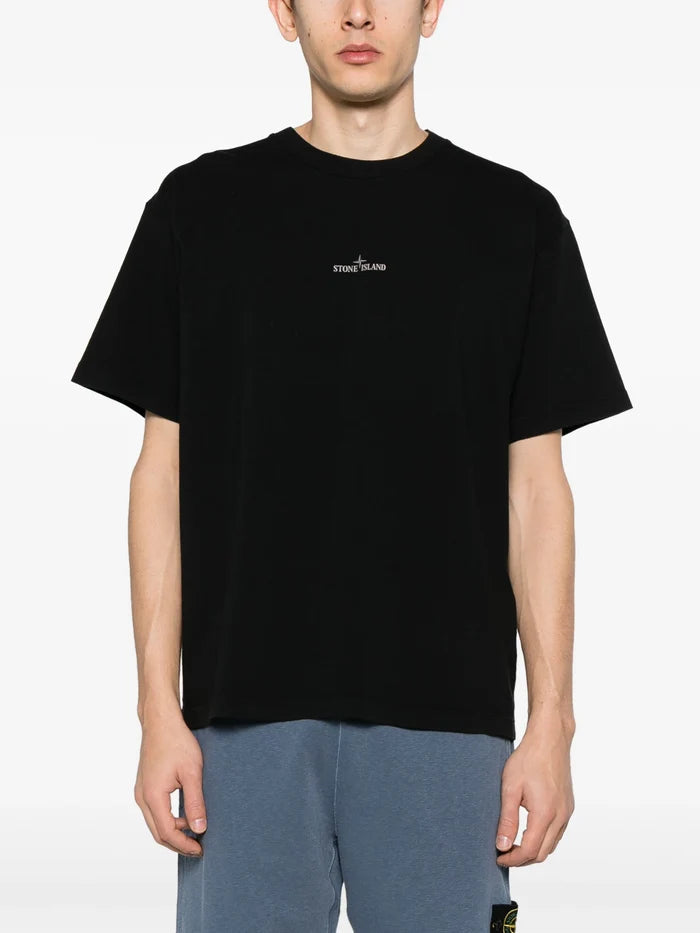 STONE ISLAND MEN Compass Smoke Graphic Print T-Shirt Black - MAISONDEFASHION.COM