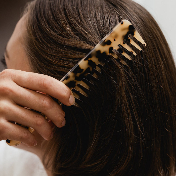 The Hair Comb Grande