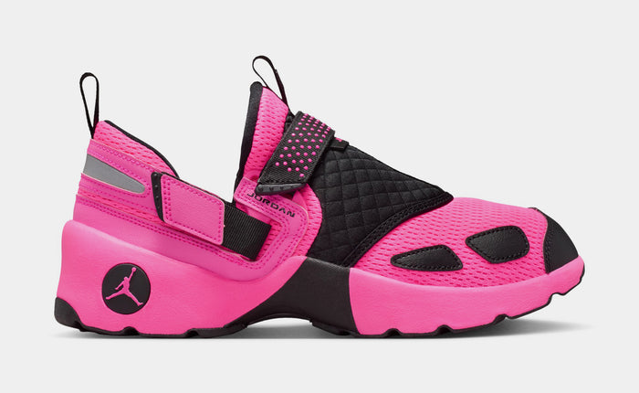 Trunner LX Womens Running Shoes (Pink Blast/Reflective Silver/Black)