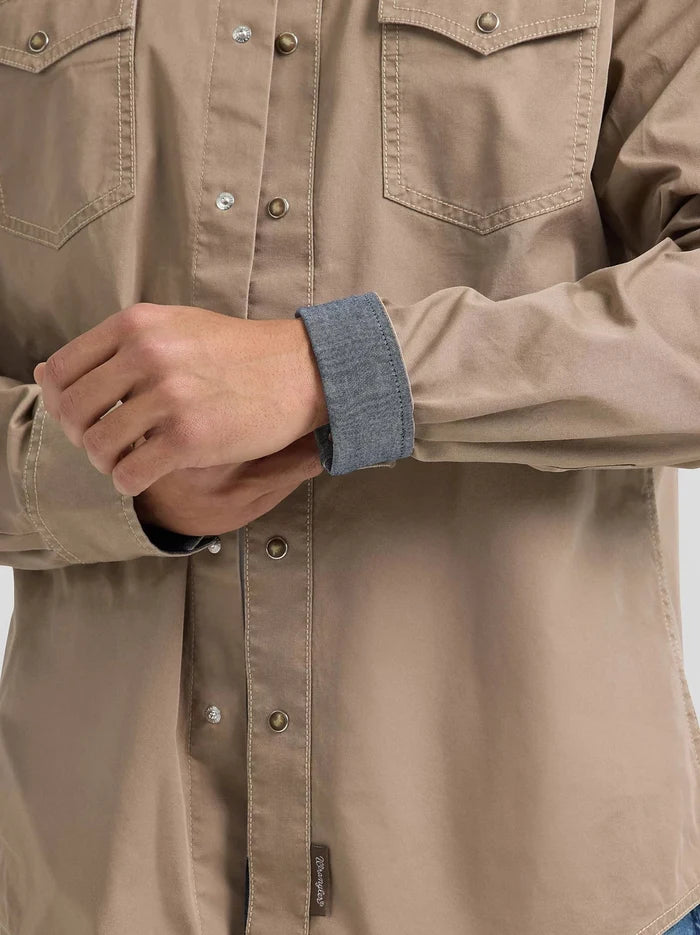 Wrangler Men's Retro® Premium Snap-Up Long Sleeve Work Shirt Work Shirts Wrangler
